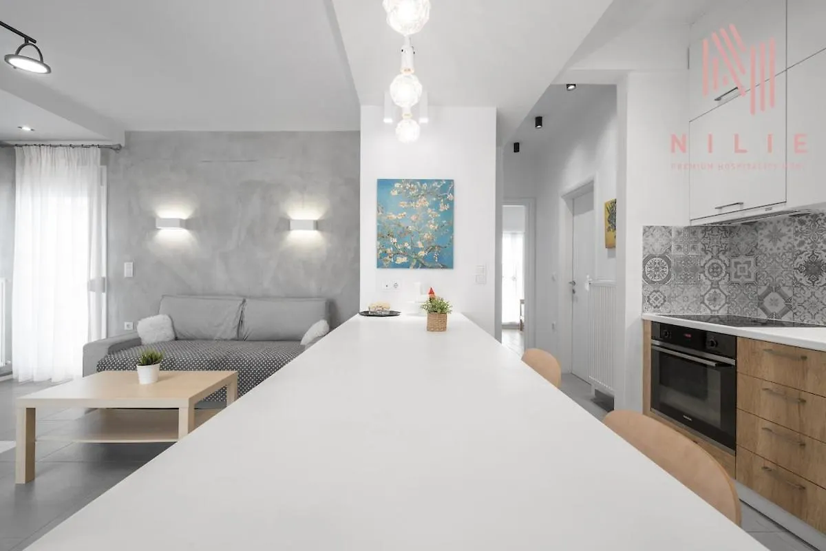 Pendente, Nilie Hospitality Mgmt Apartment Thessaloniki 0*,  Greece